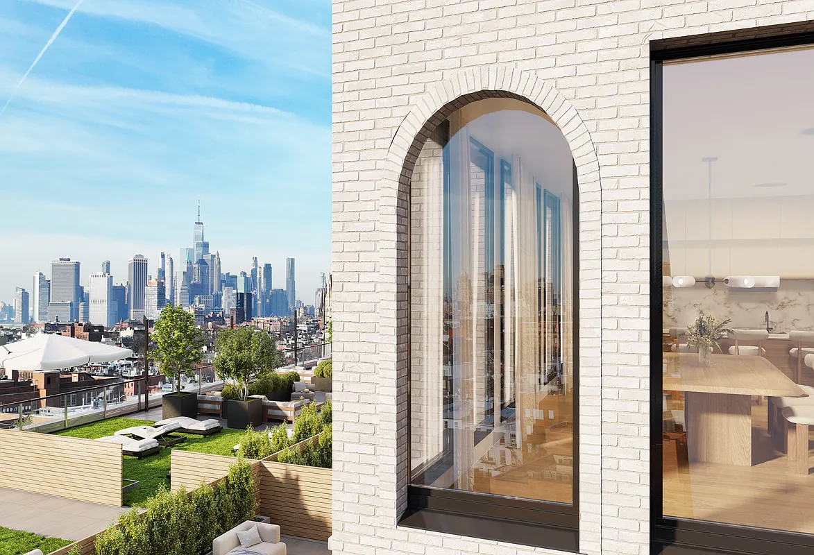 335 Bond Street PH2B