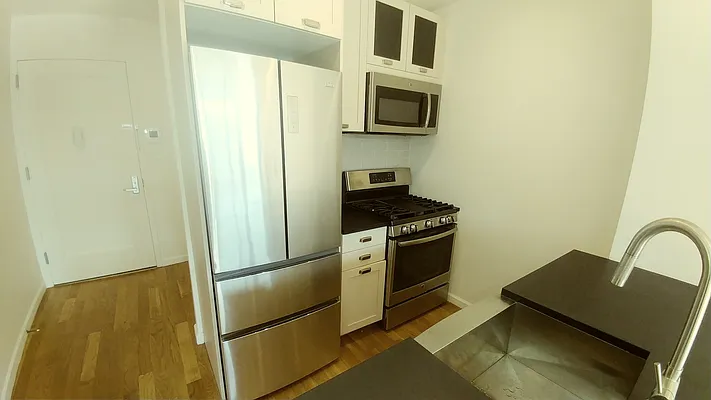 Rented by Obiajula Ugbomah, LREB | media 15