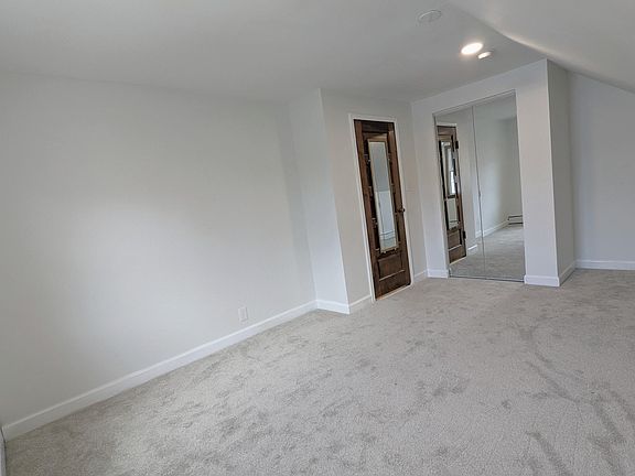 5th image of 23820 W Amboy St #200