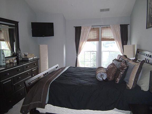 4th image of 3105 River Bend Ct APT F303