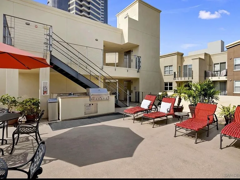 350 K St #513 — Photo 29