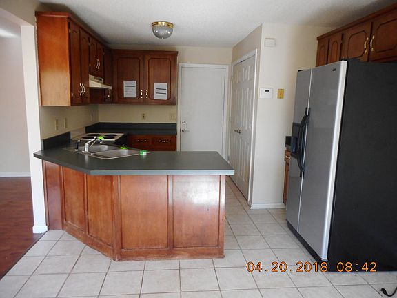 4th image of 3302 Mallard Dr