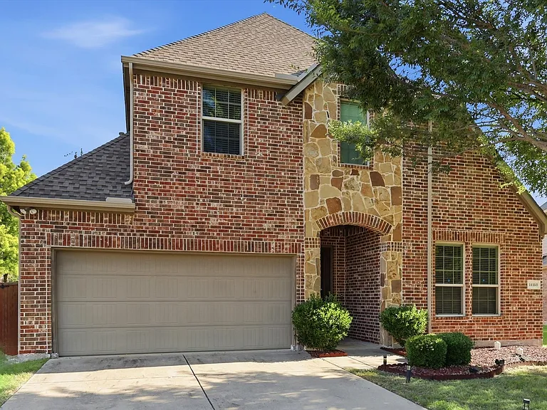 14160 Tahoe Ln — Photo 2
