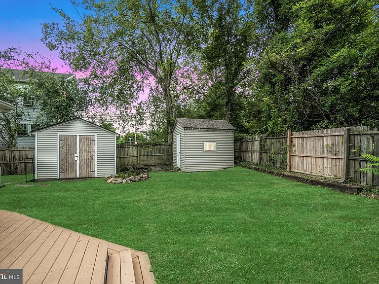 712 Freeman St — Photo 43