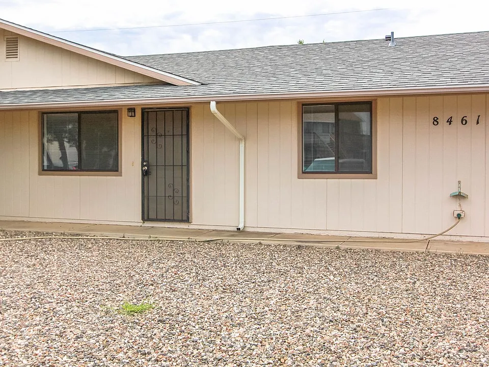 8461 E Greg Ct