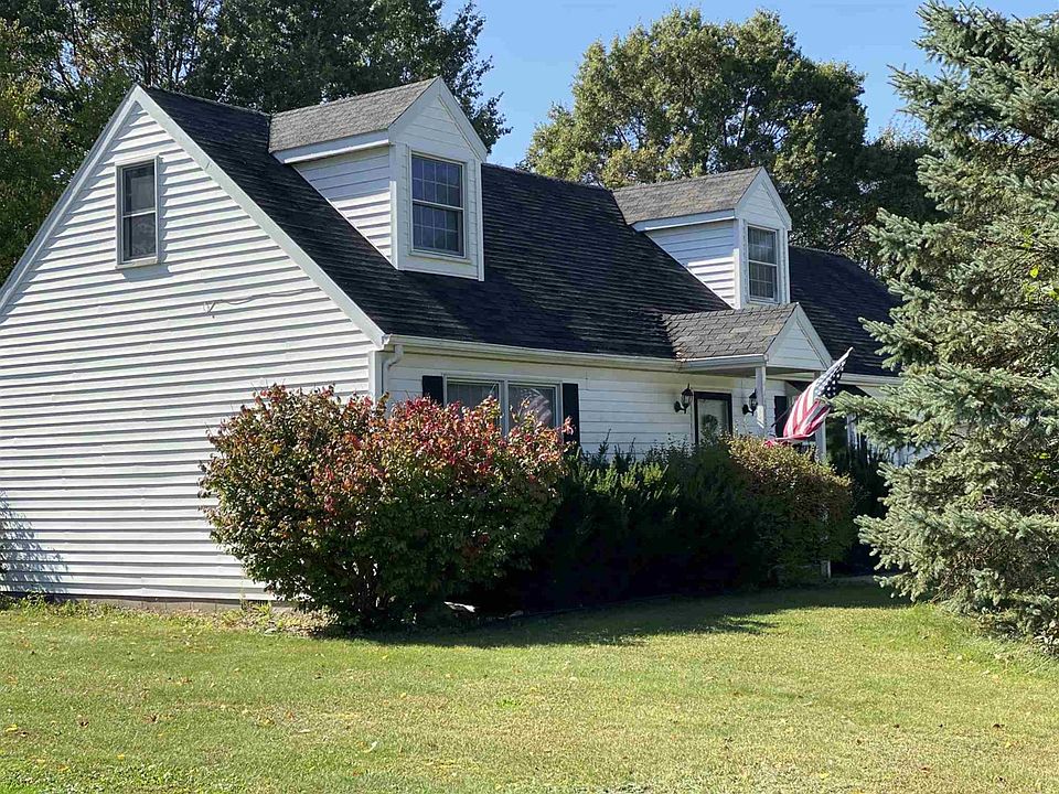 2nd image of 920 Jackson Heights Rd