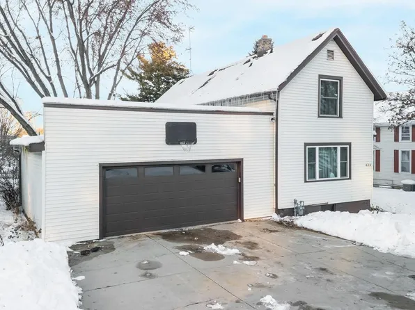424 Fremont STREET, Plymouth, WI 53073
