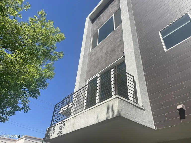 4444 N 25th St #31 — Photo 7