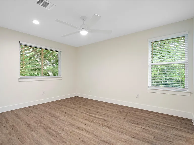 5702 Palo Blanco Ln #B — Photo 19