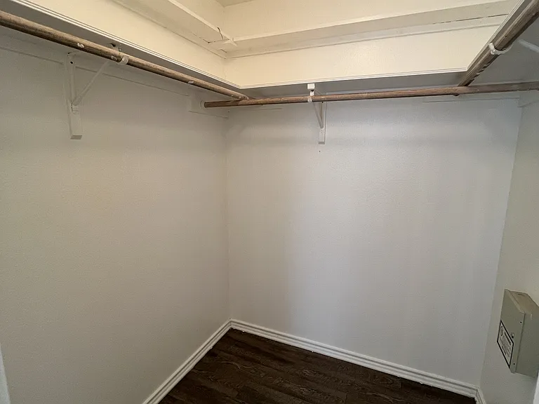 5904 Creekway St — Photo 14