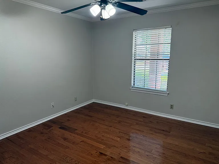314 Trollinger St — Photo 12