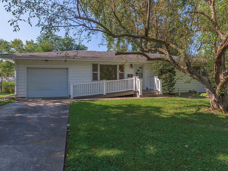 Great location in Robinwood Heights Subdivision