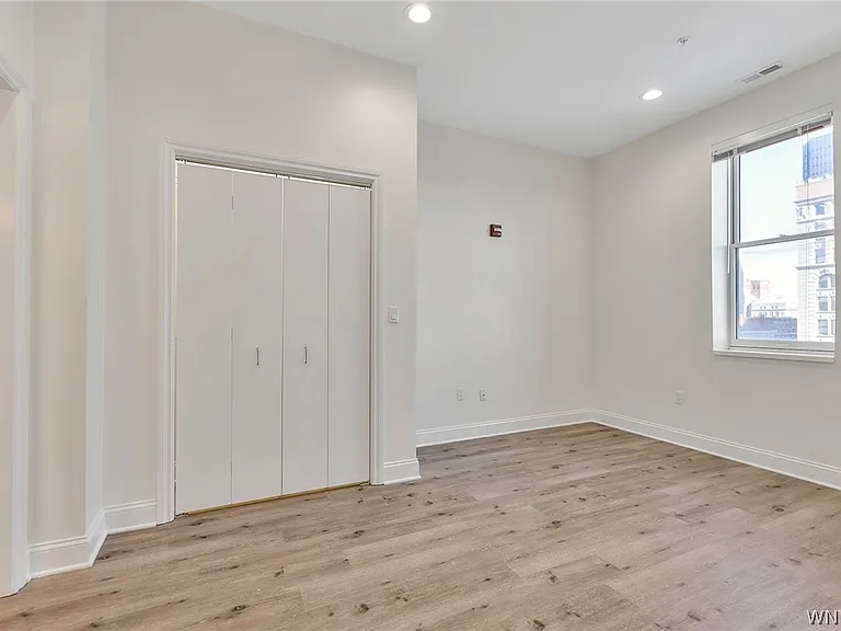 251 Main St #404 — Photo 15