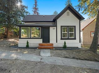 137 N Howard St, Tekoa, WA 99033