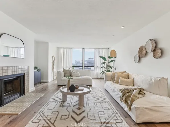1900 Vine St APT 102, Los Angeles, CA 90068