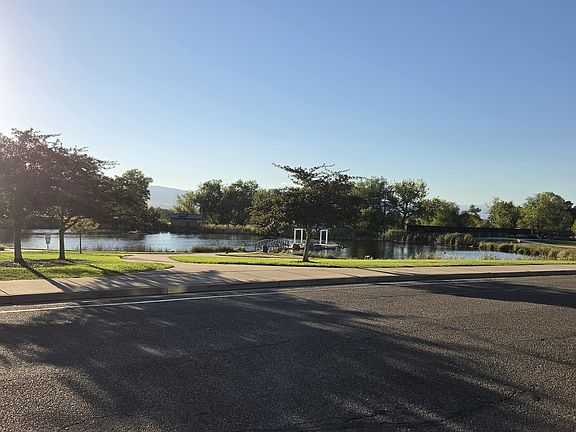Beautiful Carroll Butts Park (across the street) is very well maintained, contains a pond, gazebo, playground, tennis courts, community pool, and a walking trail around the entire park!