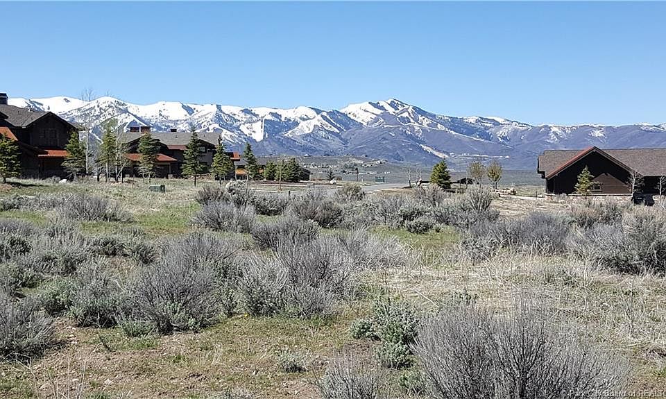 1st image of 2429 Saddlehorn Dr #14