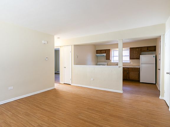 2nd image of 726 W Roy Dr APT 1A