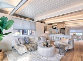22 Yellow Ferry Dock, Sausalito, CA