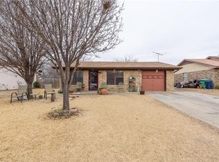 605 Campbell Ln, Denton, TX 76209