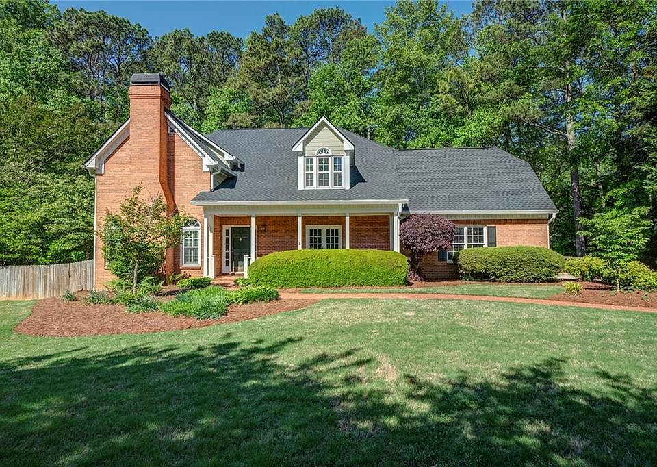 1st image of 3548 Saddle Back Ln NW