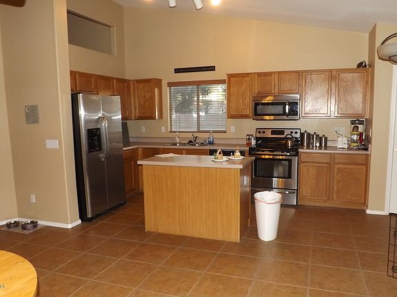 5th image of 7548 W Pasadena Ave