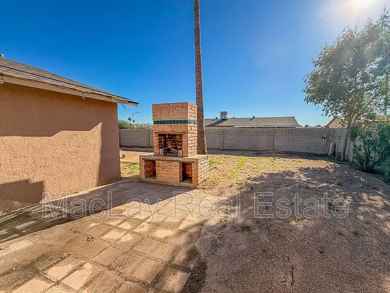 6301 W Earll Dr — Photo 21