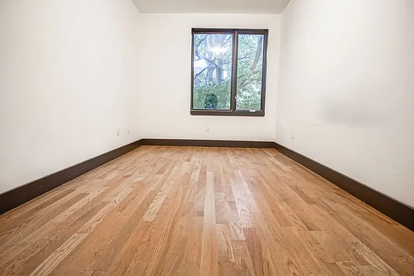 Rented by Lofts and Flats LLC | media 2