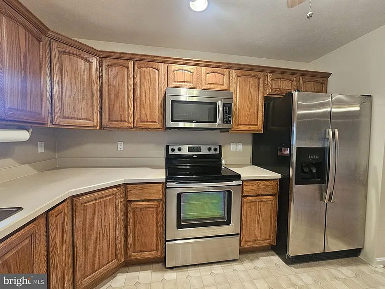 43475 Windy Way — Photo 3