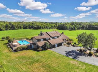 5 Hummell Ln, Southwick, MA 01077