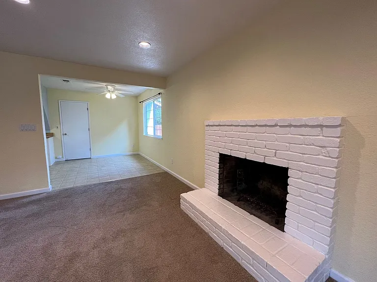 575 Bonnie Ave — Photo 18