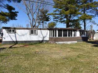 6 Pepper Ridge Dr, Plattsburgh, NY 12901