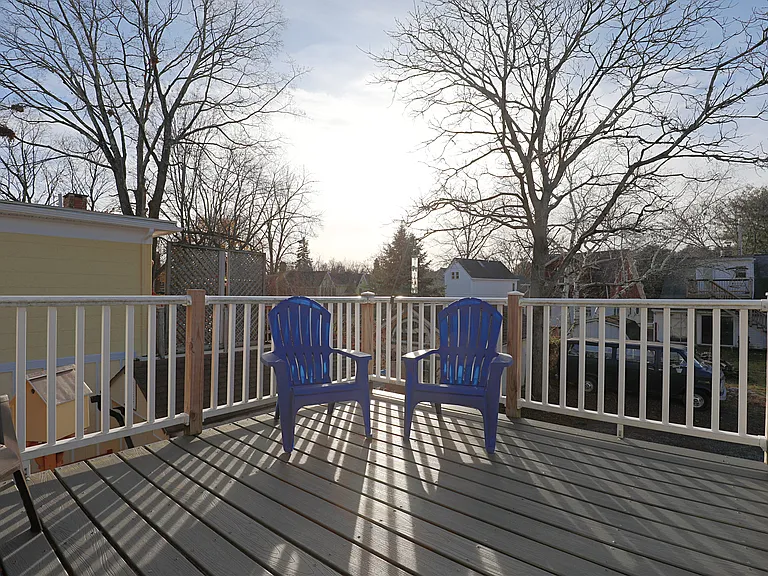 353 Washington Ave — Photo 11