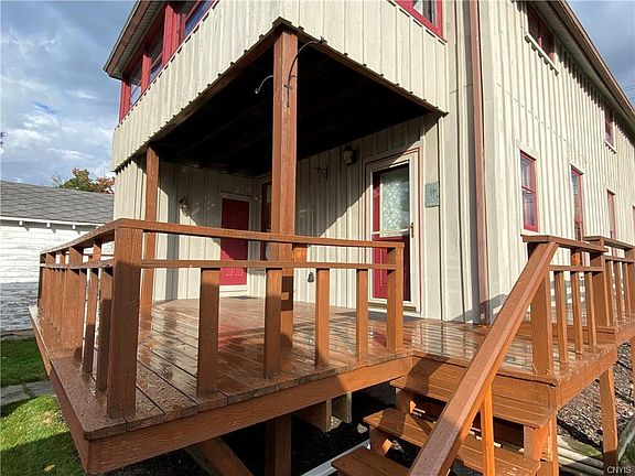 3rd image of 247 Port Watson St