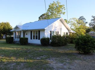 762 E Walnut St, Jesup, GA 31546