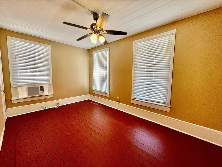 1814 Avenue M 1/2 #1 — Photo 7