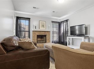 12665 W 110th Ter, Overland Park, KS 66210