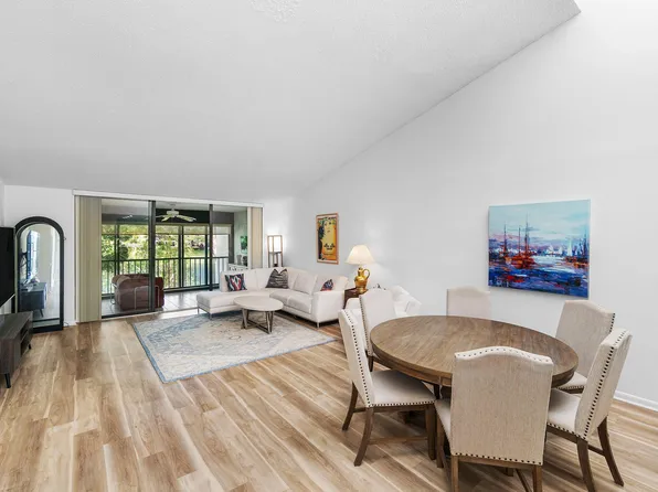 61 Eastgate Drive #D, Boynton Beach, FL 33436