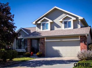 9206 S 168th Avenue Cir, Omaha, NE 68136