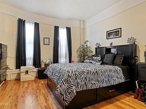 5th image of 1570 Eastern Pkwy #4