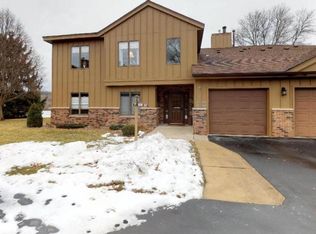 1832 Lakeview Ct SW APT 201, Rochester, MN 55902