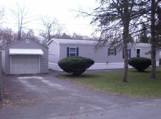 40 Old Town Rd, Selkirk, NY 12158