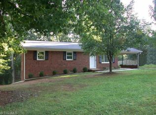 123 Oakdale Rd, Lexington, NC 27292