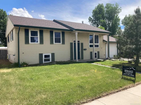 1318 Palmer Dr, Laramie, WY 82070