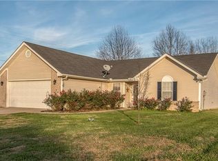 101 Patana Dr, White House, TN 37188