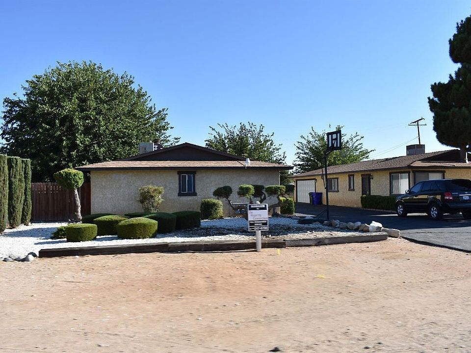 2nd image of 20205 Rimrock Rd