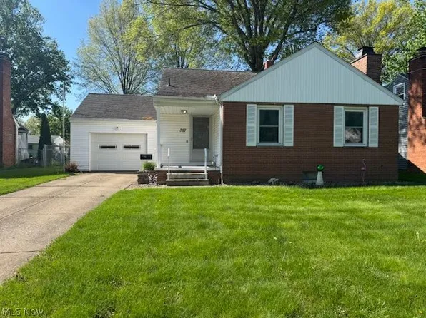 367 University Ave, Elyria, OH 44035