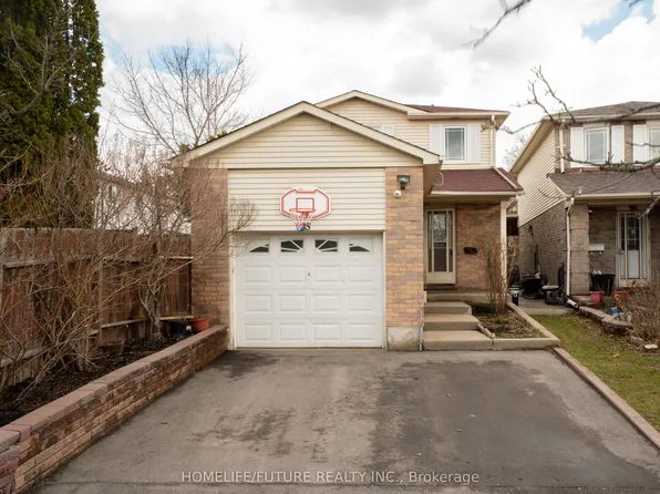 25 Shady Hollow Dr, Toronto, ON M1V 2X3