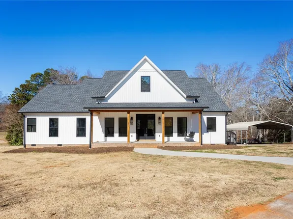 310 Stribling Shoals Rd, Walhalla, SC 29691