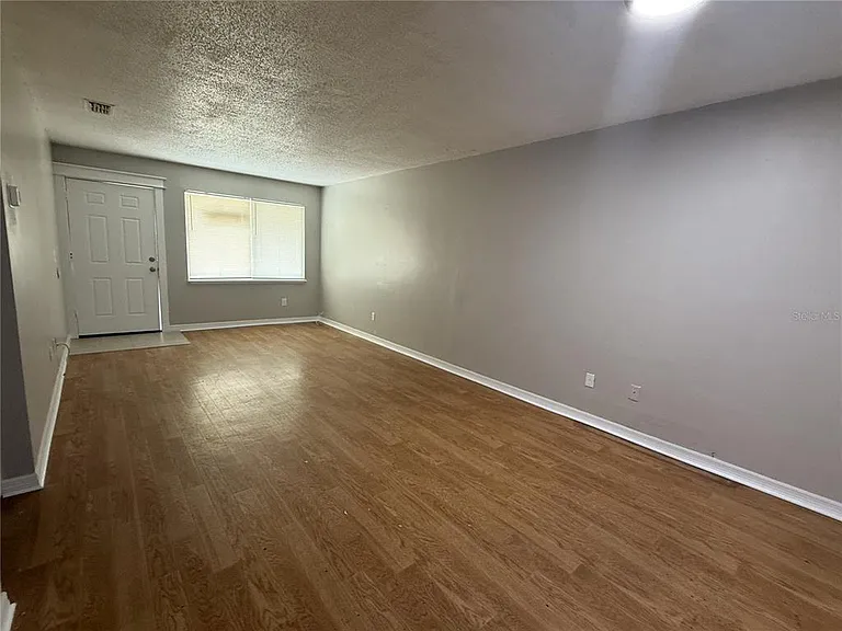 8534 Channelview Cir #8534 — Photo 3